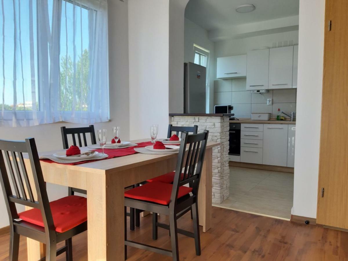 Apartman Igy วิงกุรัน ภายนอก รูปภาพ